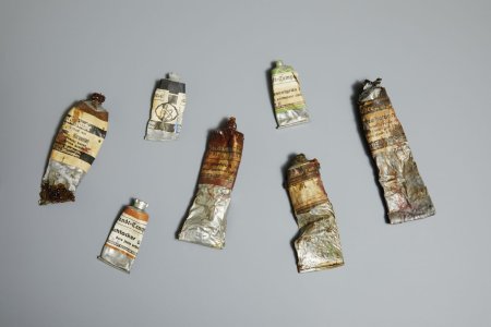 Farbtuben der Firma Fritz Behrendt, Nolde Stiftung Seebüll